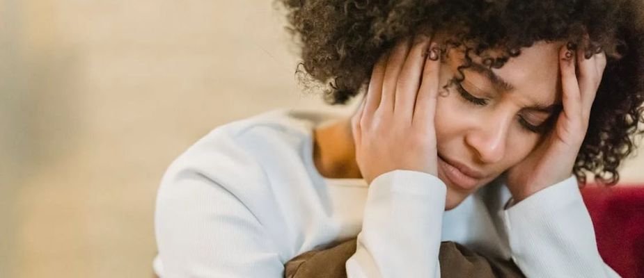 Como dormir com dor de ouvido: Conheça as melhores técnicas!