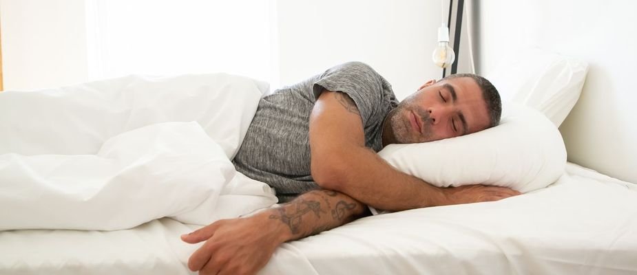 Melhor posição para dormir com gases: Dicas infalíveis!
